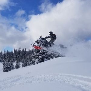 Meet your Posher, Derek